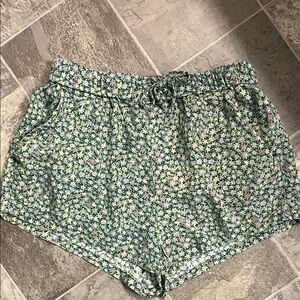 SO Green Floral High Waist Women's Shorts